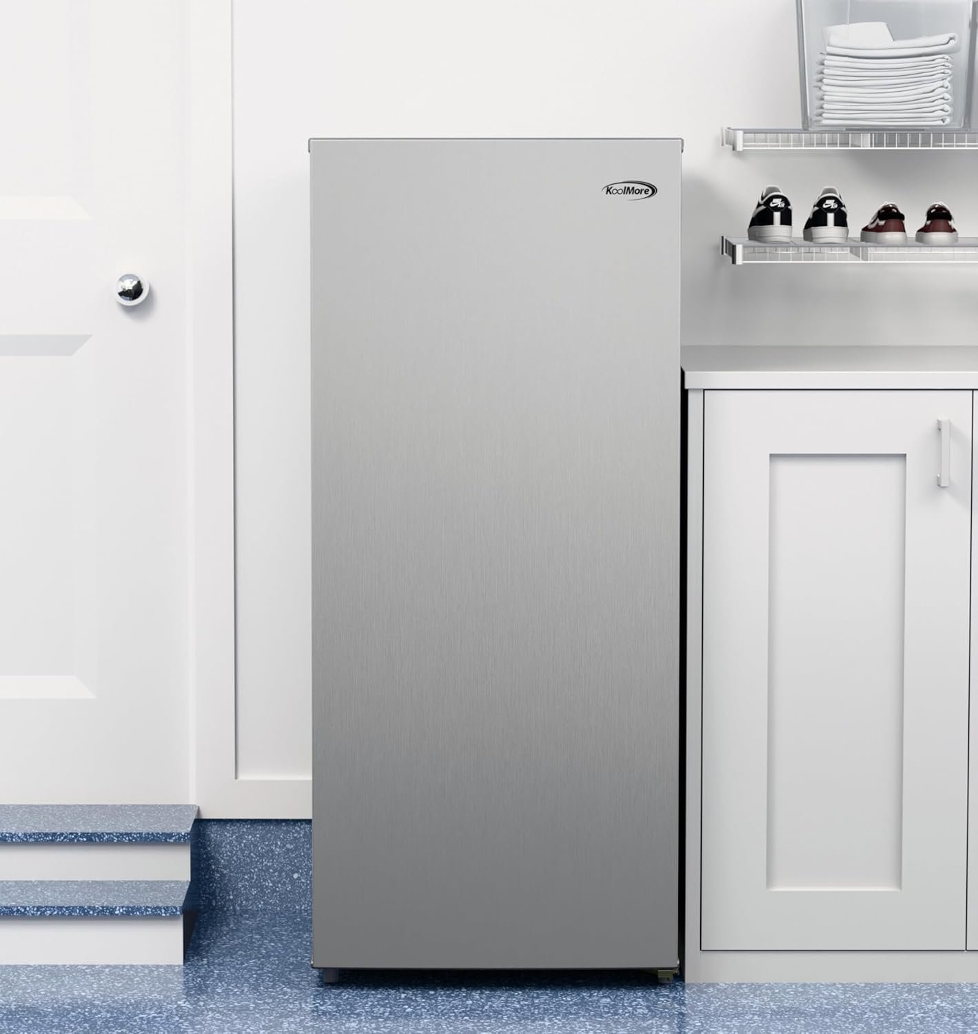 KoolMore KM-RUF-7S-SS 7 cu. ft. Convertible Garage Ready Upright Freezer/Refrigerator in Stainless Steel - Image 3