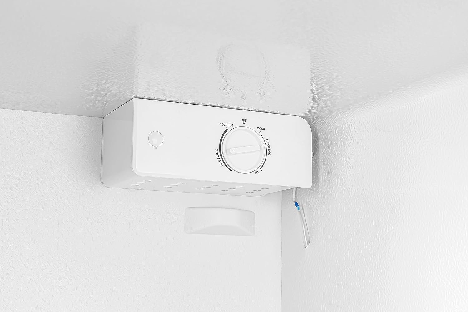 KoolMore KM-RUF-7S-SS 7 cu. ft. Convertible Garage Ready Upright Freezer/Refrigerator in Stainless Steel - Image 8